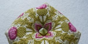 How to make biscorn: cross stitch patterns